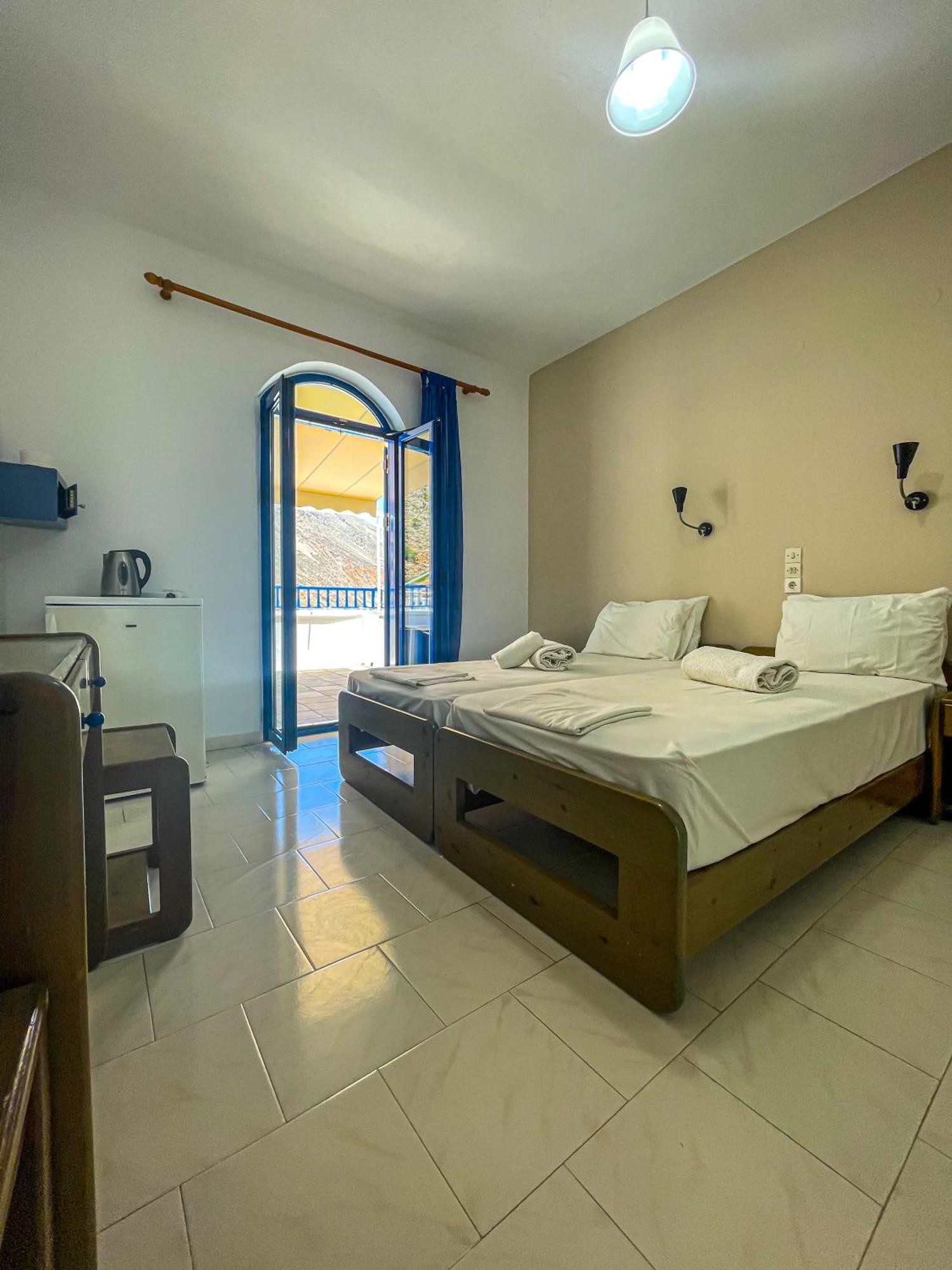 Hotel The Blue House Loutro Zewnętrze zdjęcie