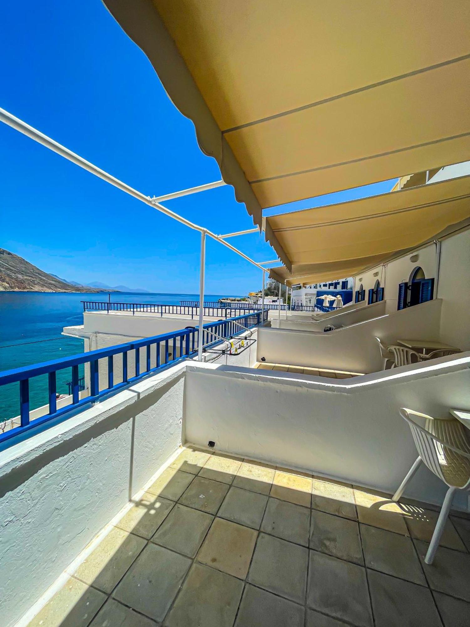 Hotel The Blue House Loutro Zewnętrze zdjęcie